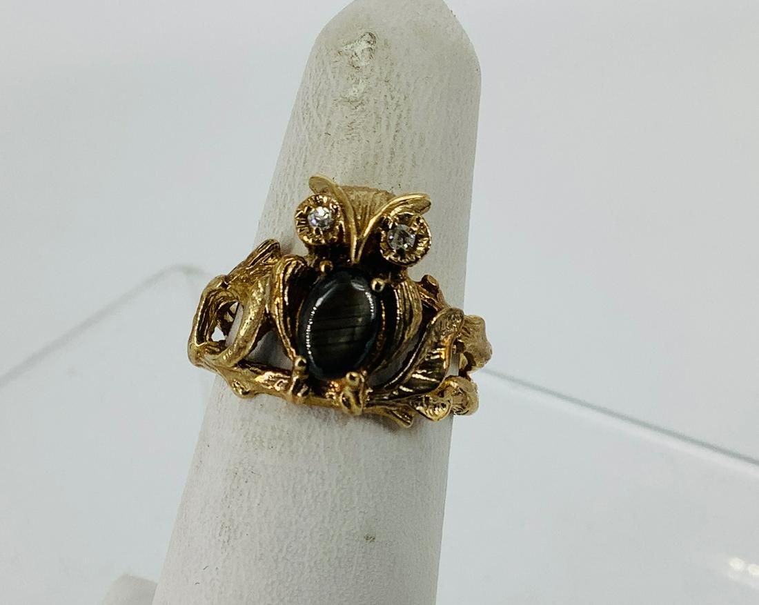Vintage 10kt Yellow Gold Owl Ring With Gemstones (1 of 6)