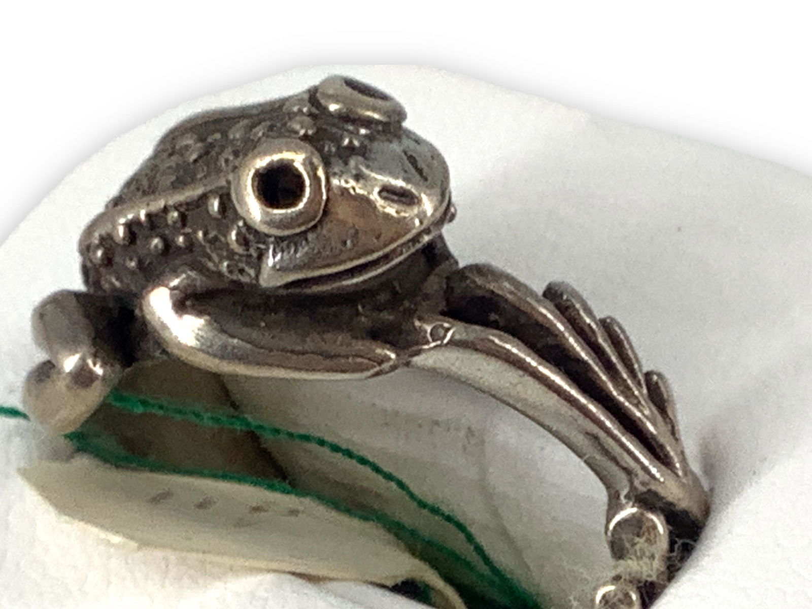 Sterling Silver Frog Ring (1 of 4)