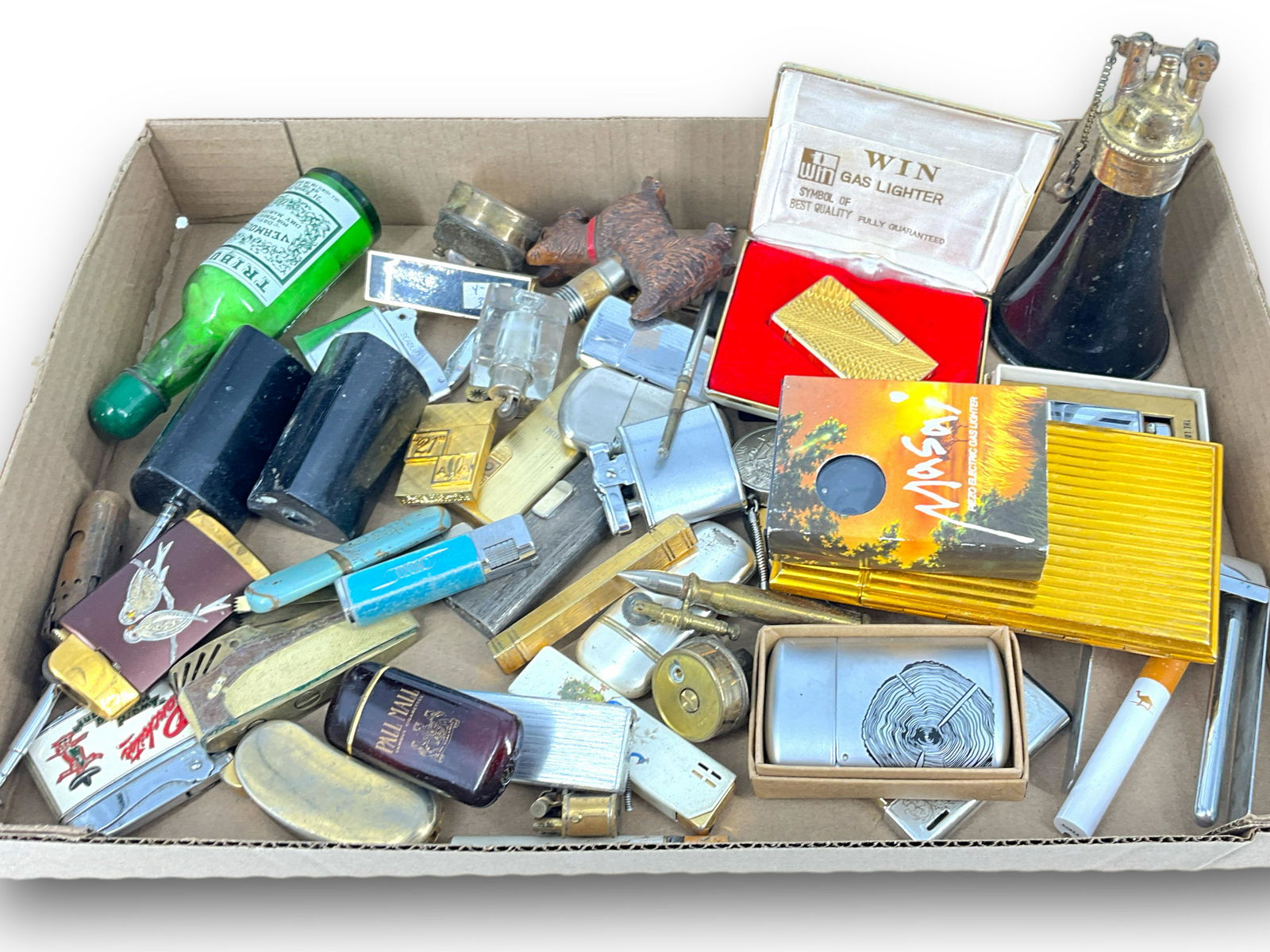 Box Lot Of Lighters & Accessories (1 of 11)