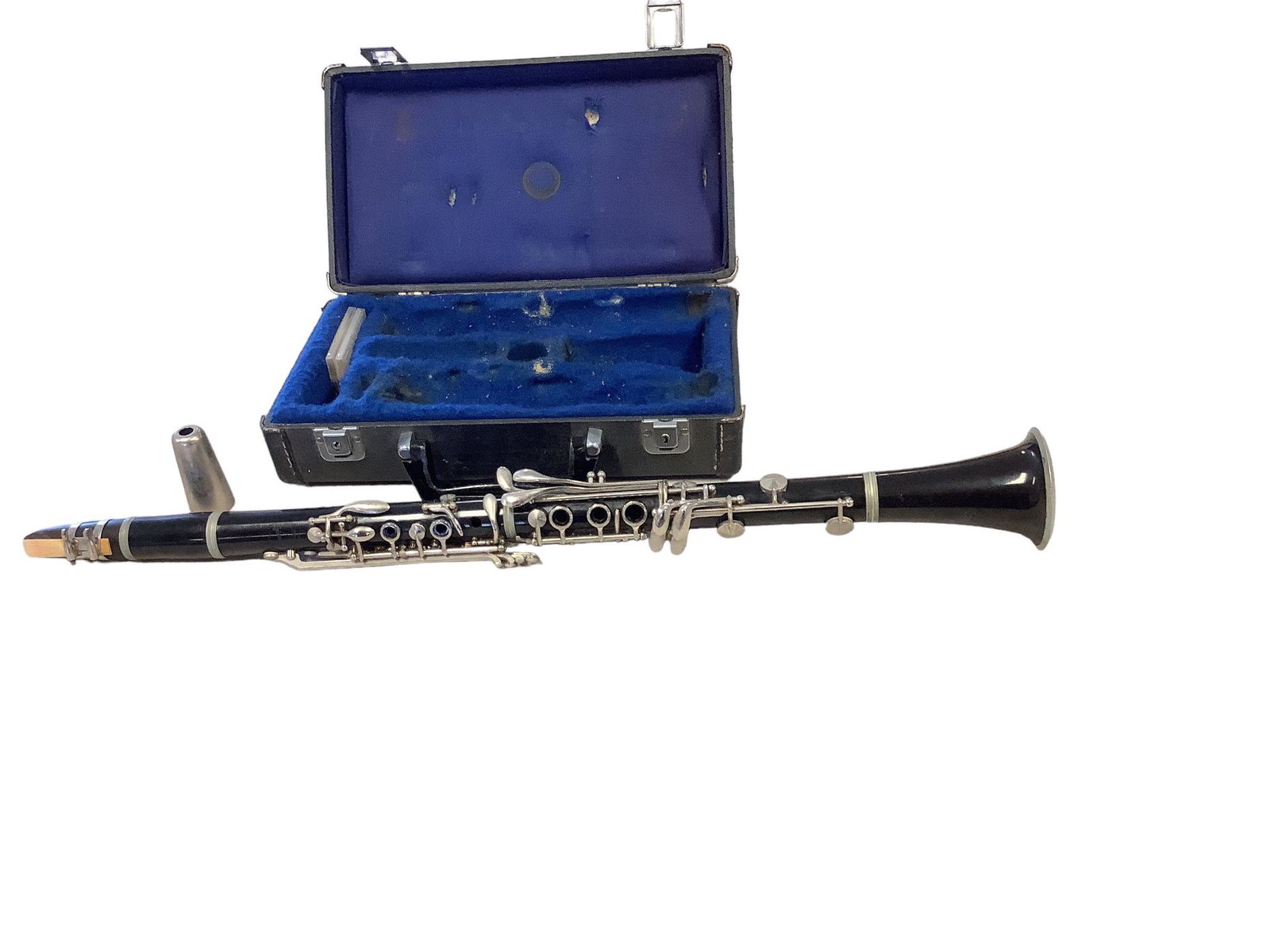 Normandy Alto Clarinet in Case (1 of 3)