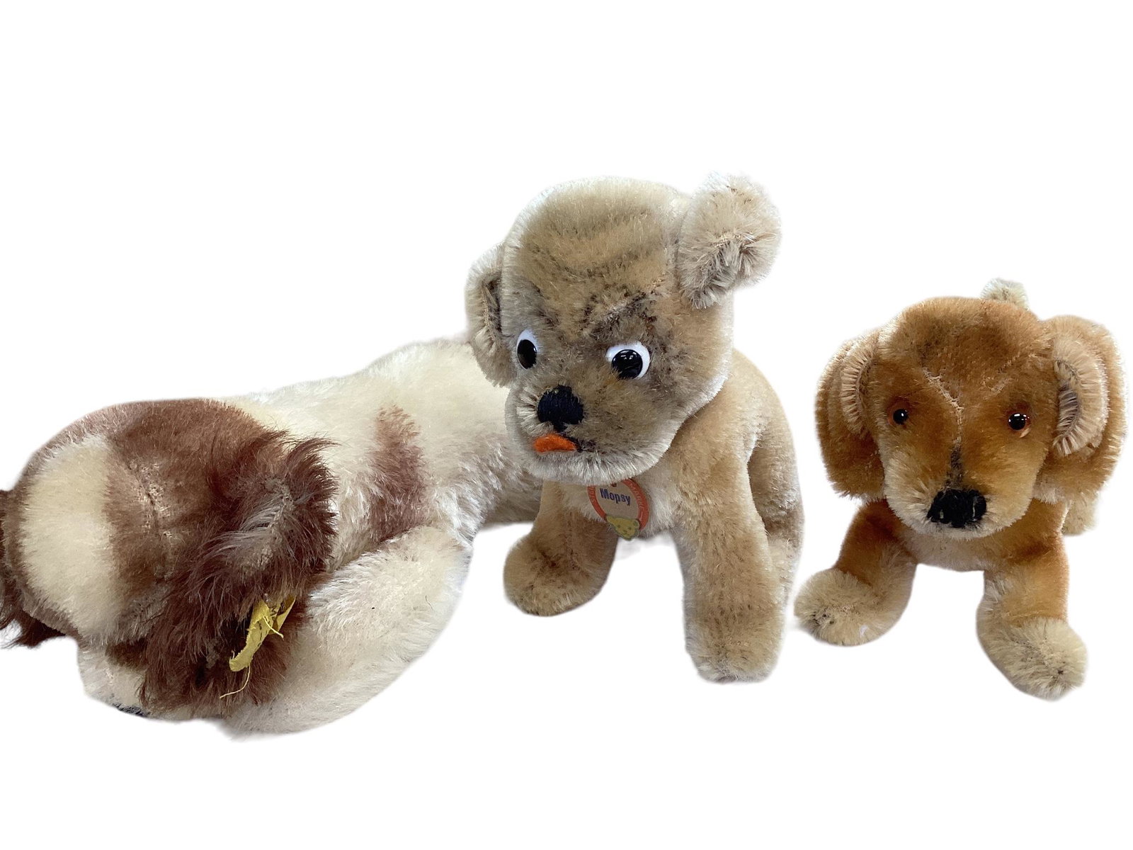 (3) Steiff Dogs: (3) Steiff Dogs One has button in ear, one has chest tag, one may be Steiff but no tags or button.