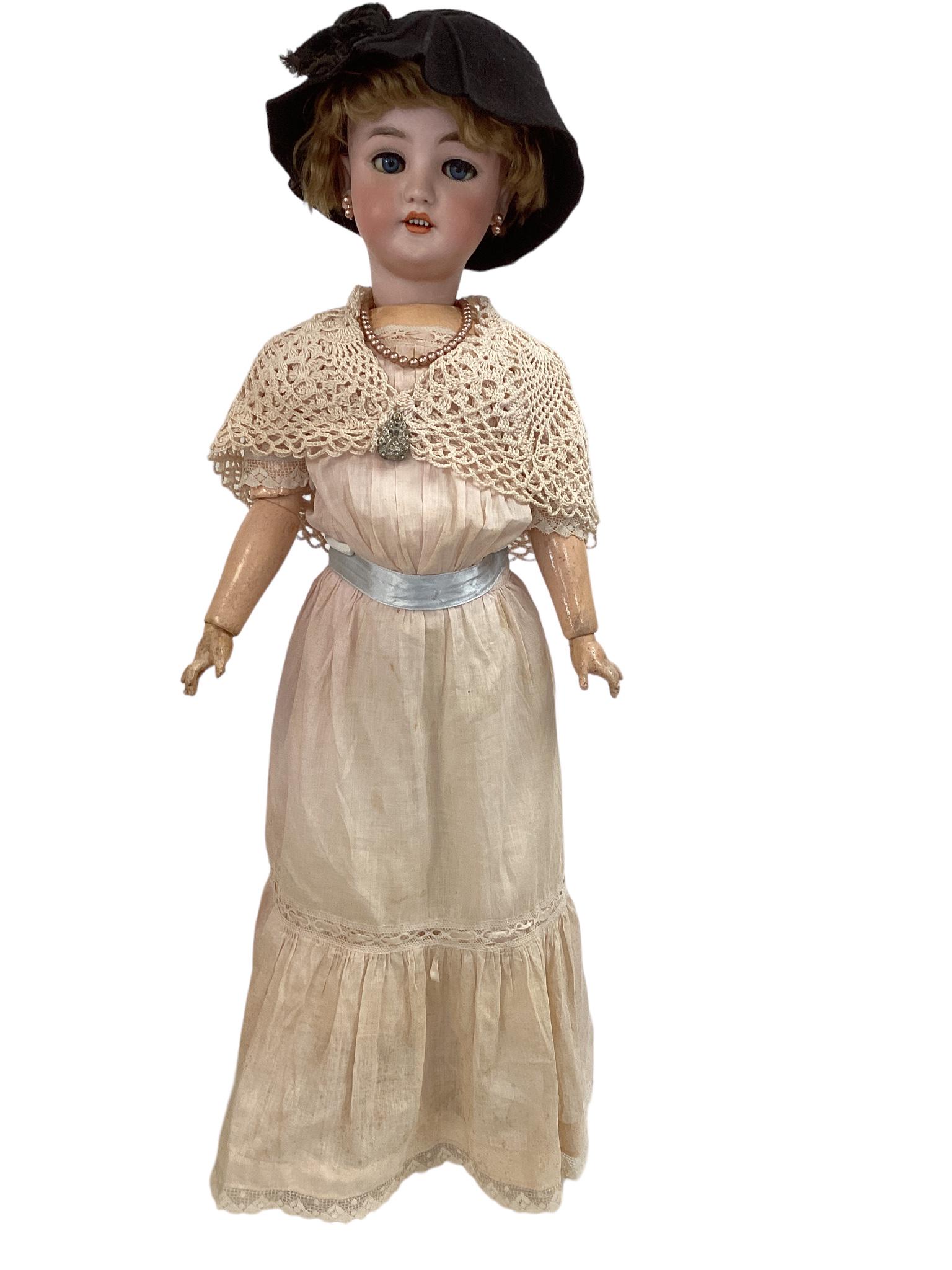 C.M. Bergmann Simon & Halbig Bisque Socket Head Lady: C.M. Bergmann Simon & Halbig Bisque Socket Head Lady 27 1/2" doll with mohair wig, glass sleep eyes with replaced eyelashes, molded brows, pierced ears, open mouth with teeth, on jointed composition b