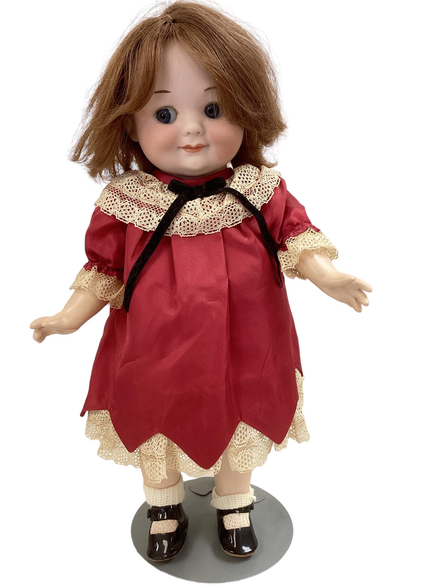 Armand Marseille 323 Bisque Socket Head Googly Girl (1 of 4)