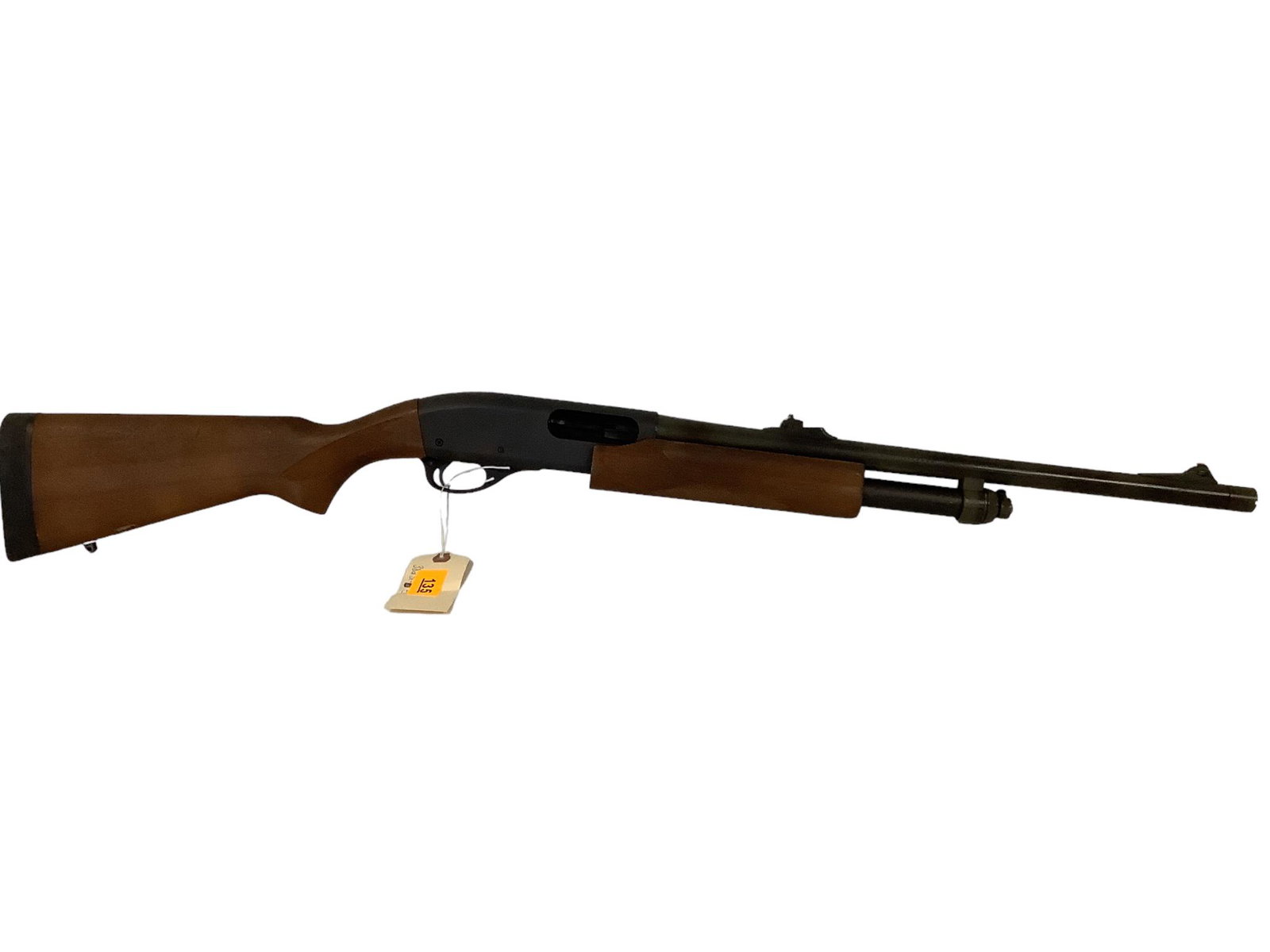 Remington Model 870 Express .12 Gauge Pump Shotgun SN: X079684M: Remington Model 870 Express .12 Gauge Pump Shotgun SN: X079684M By bidding on this lot buyer accepts responsibility of knowledge of State and Federal laws for their states requirements to purchase fir