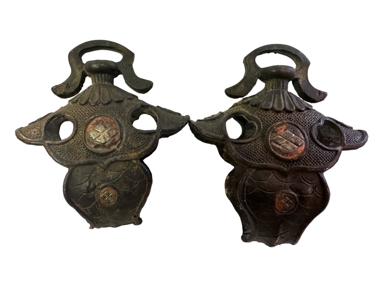 Japanese Sword Fittings: Japanese Sword Fittings Ashi, matching pair, copper gilt, more of a mughal theme.