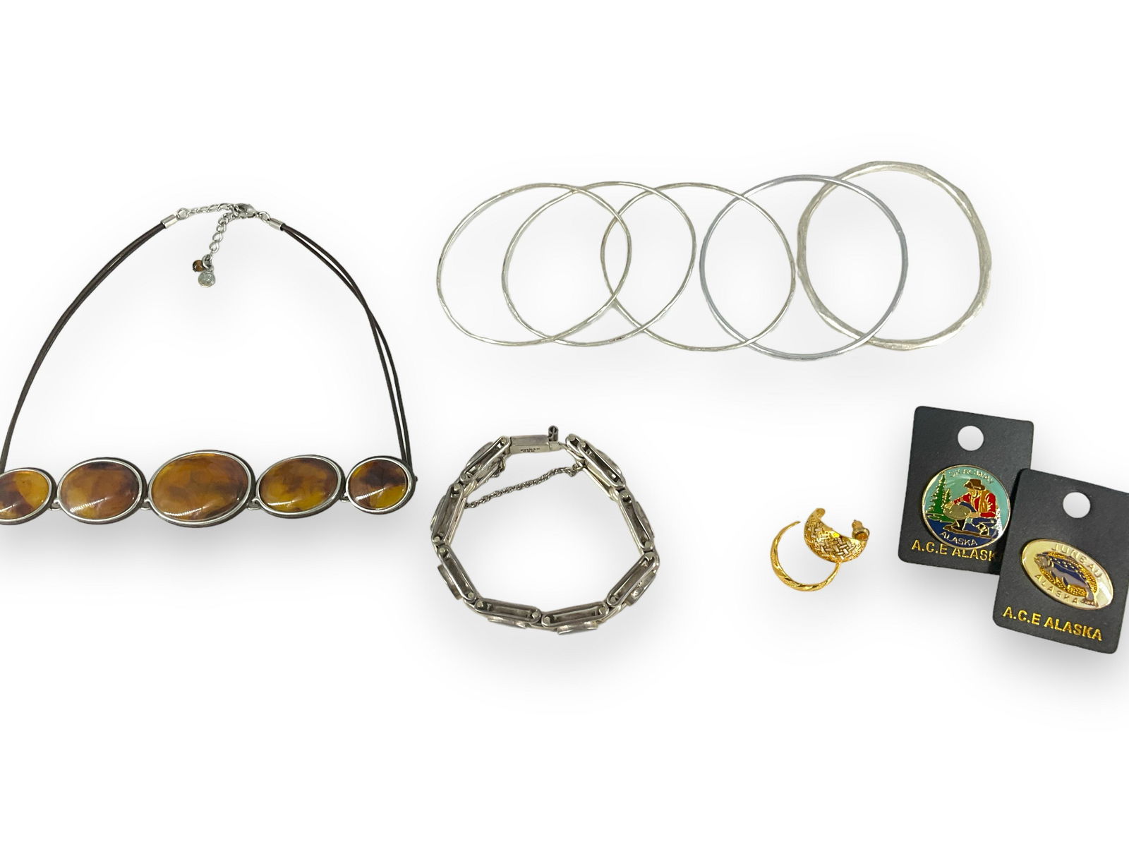 Jewelry and Accessories (1 of 10)