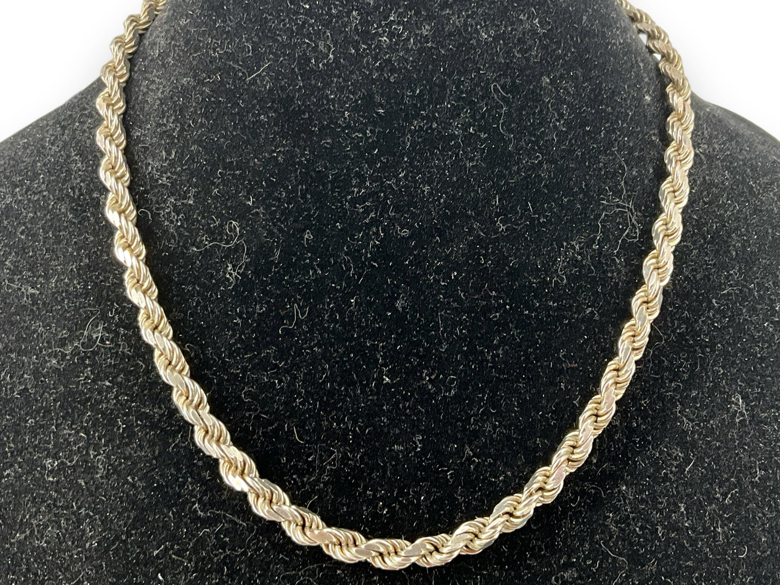 Sterling Silver Necklace: Sterling Silver Necklace Spiral chain, stamped and tested 925/sterling silver, made in Italy, 16" choker length, 5.25mm chain width, lobster hook clasp. 1.07 troy ounces total weight.