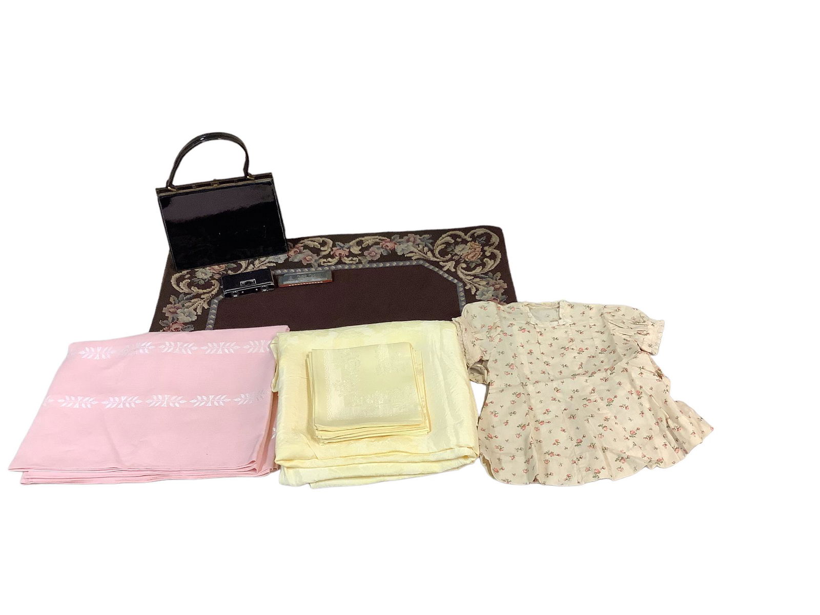 Assorted Linens (1 of 1)