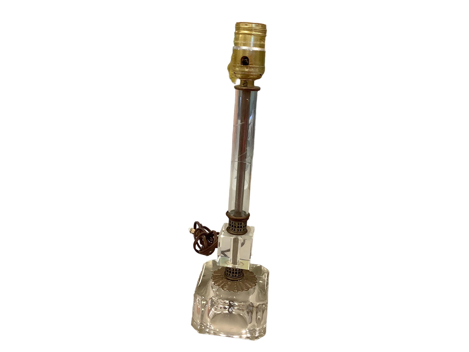 Glass Lamp with Etching: Glass Lamp with Etching 14î H. No shade. Not checked for working condition. Unmarked.