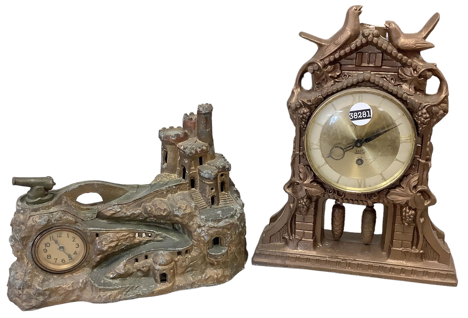 Vintage Novelty Clocks (1 of 3)