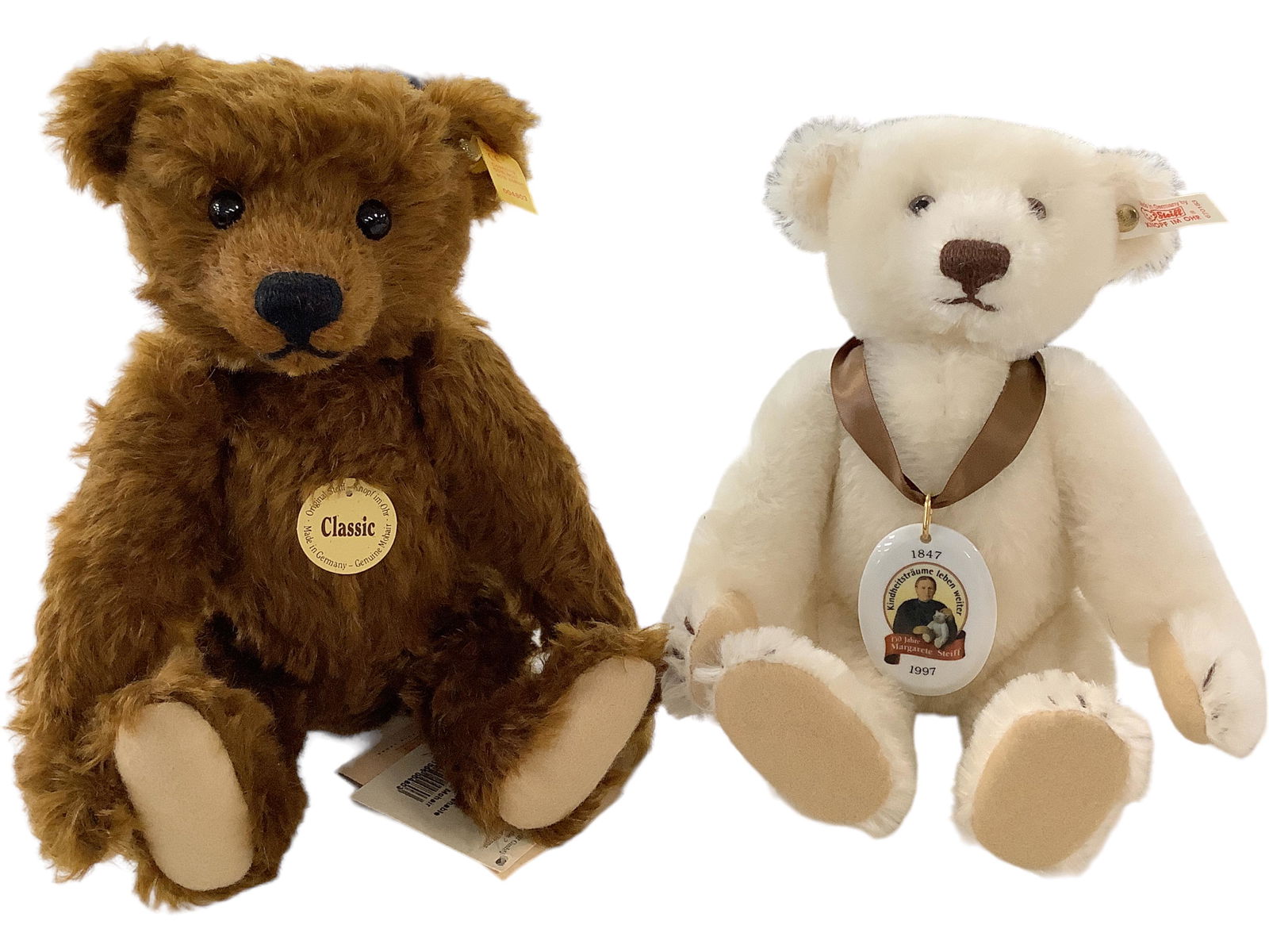 (2) Tagged Steiff Bears (1 of 7)