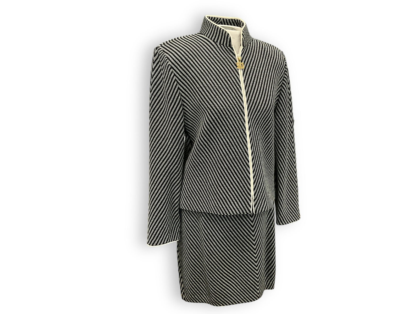 St. Johns Knitted Skirt Suit (1 of 9)