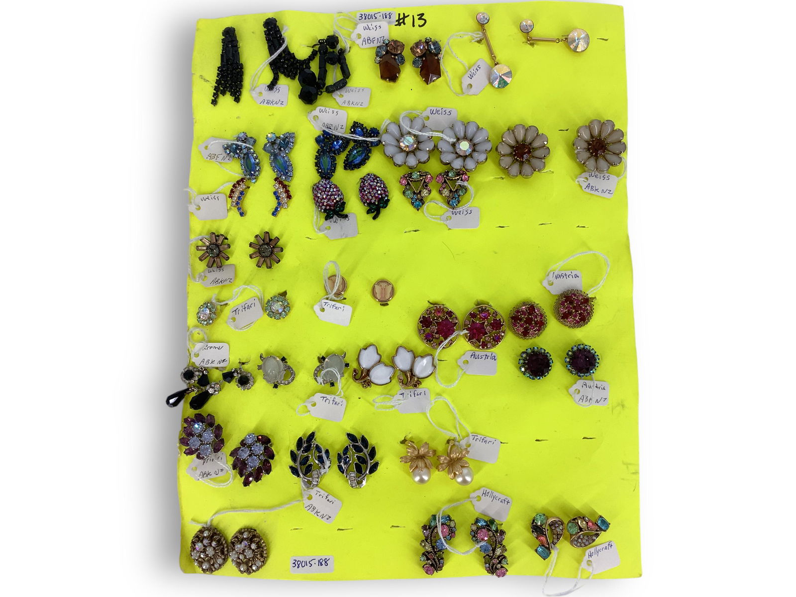 Multiple Pair Vintage Clip Earrings, Some Signed, #13 (1 of 10)