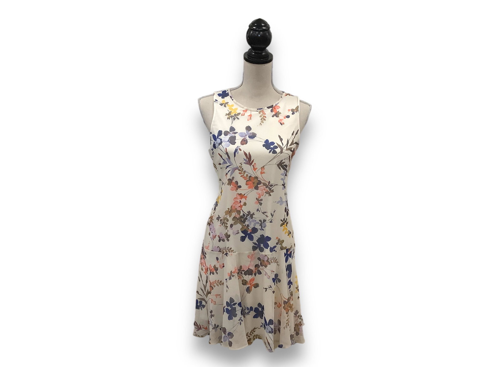 Tommy Hilfiger Summer Dress: Tommy Hilfiger Summer Dress Size (10) beautiful, lightweight summer dress. Features floral print, dropped waistline, and high neckline. Sleeveless and perfect for summer. 100% polyester, dry clean onl