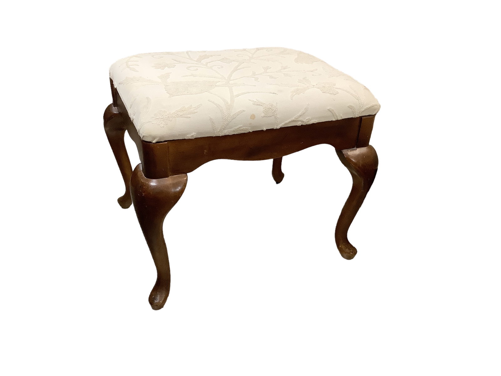 Queen Anne Style Ottoman: Queen Anne Style Ottoman 23î x 20î x 19.5î.