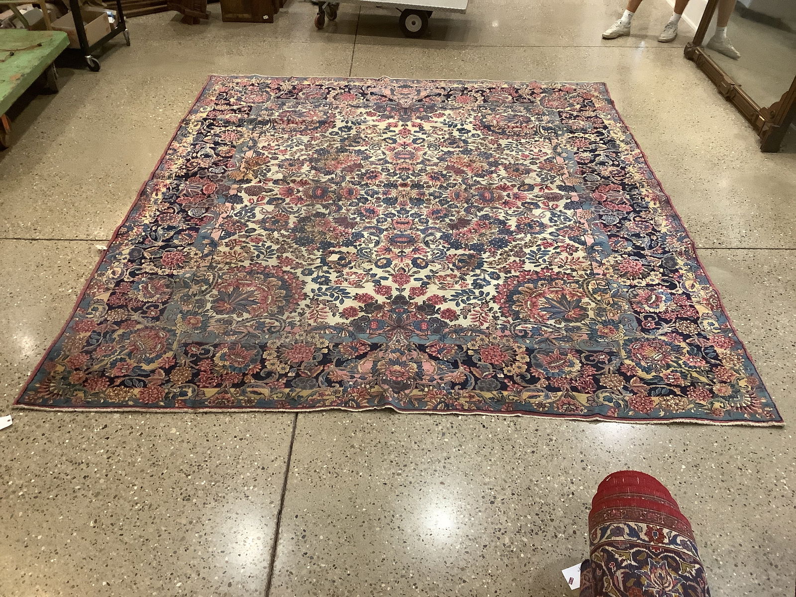 Oriental Rug - Lavar Kirman (1 of 6)