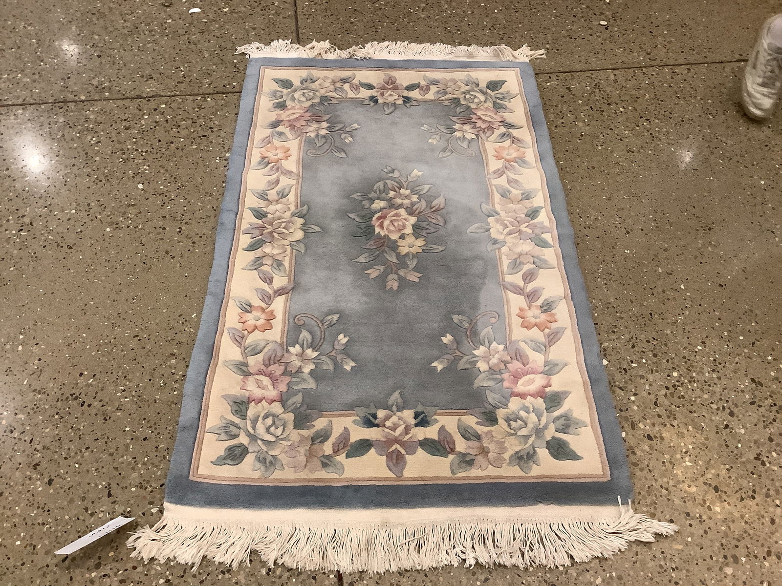 Oriental Rug - Chinese Sculpted (1 of 4)