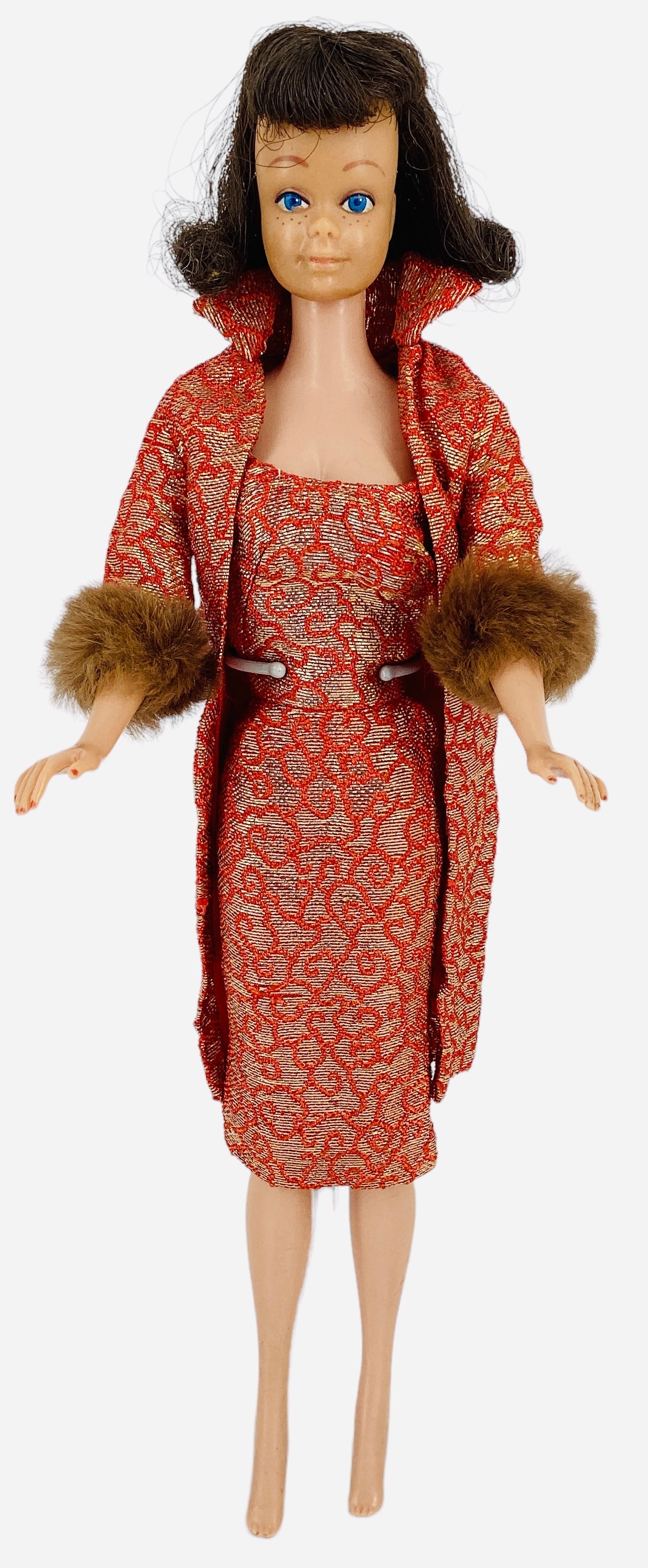 Brunette Midge: Brunette Midge Brunette Straight Leg Midge wearing Golden Elegance. Midge has a red mark on back of 1 thigh. Midge's outfit is made from gold/red brocade sheath dress with matching coat in excellant c