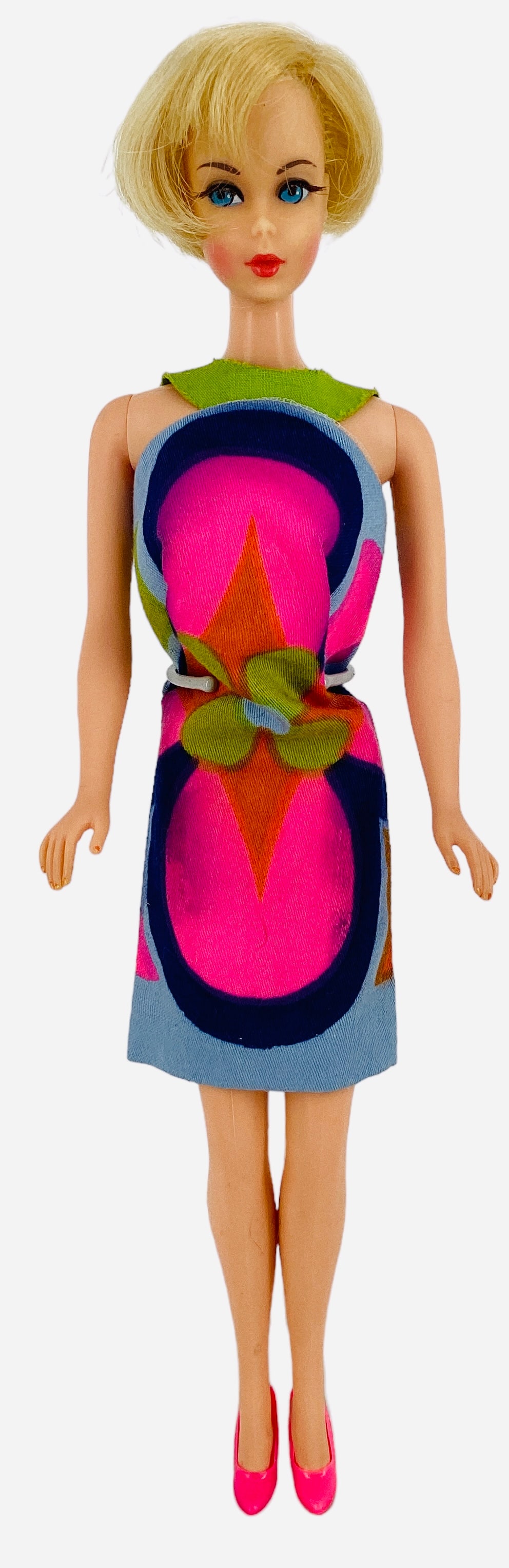 HAIR FAIR BARBIE WEARING SUNFLOWER DRESS: HAIR FAIR BARBIE WEARING SUNFLOWER DRESS Beautiful Blonde Hair Fair Barbie - nail polish is faded - one impression on left foot - long eyelashes - bright makeup - wearing Sunflower - elastic loop on d