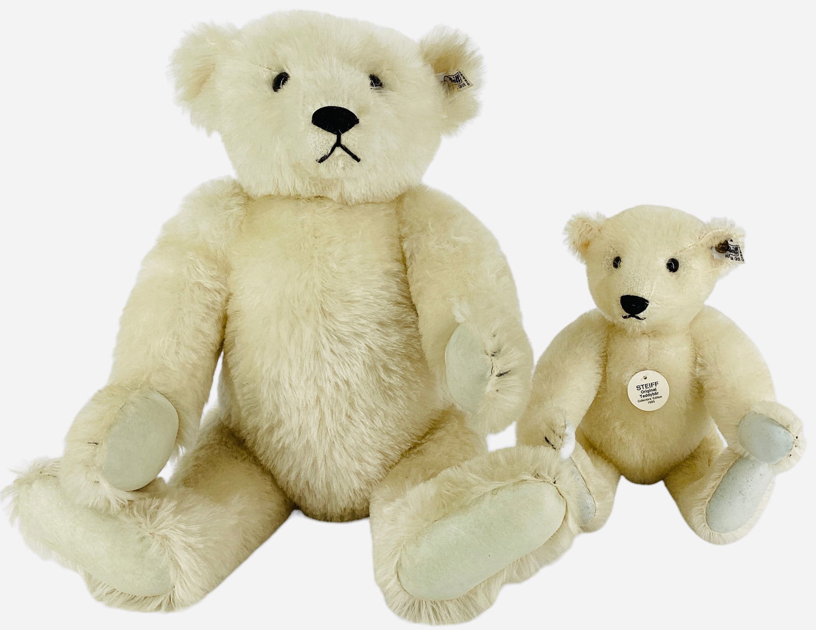(2) Steiff Collector Edition "Original Teddybars". (1 of 4)