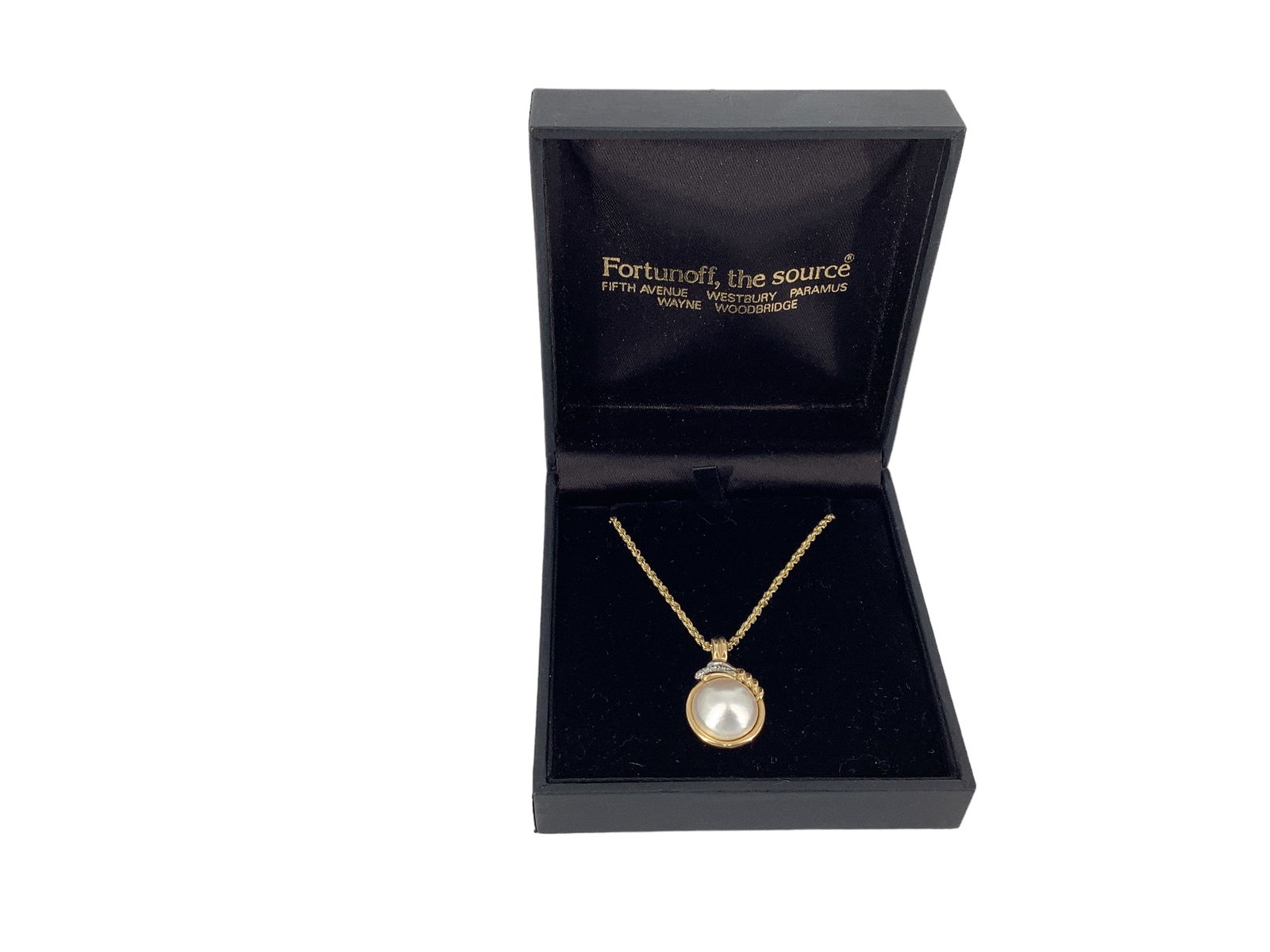 14k Mabe Pearl Pendant Necklace in Box (1 of 7)