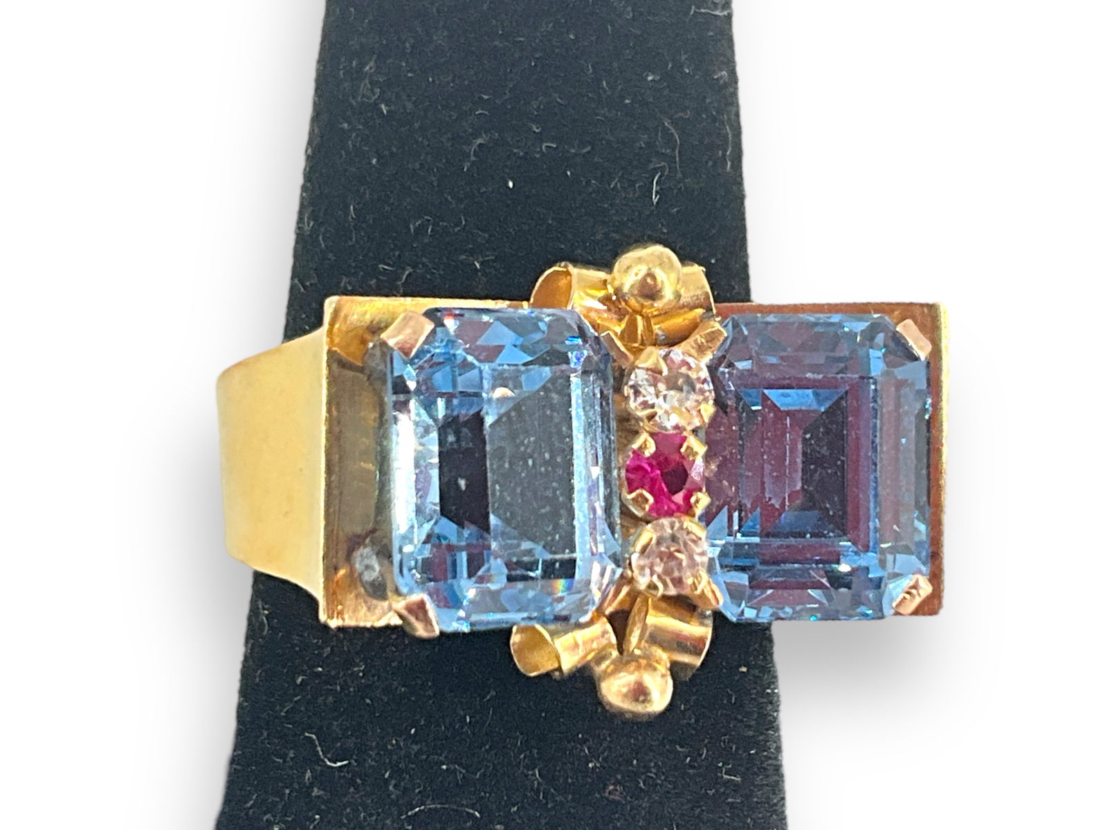 14k Retro Synthetic Stone Ring (1 of 5)