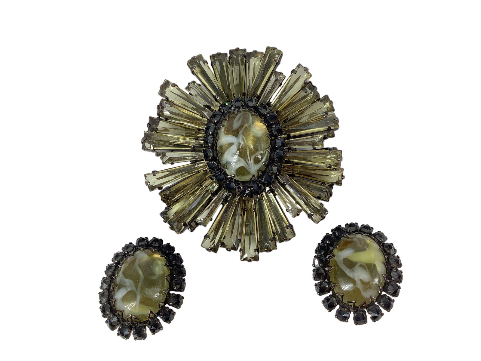 Large Dramatic ìSchreinerî Brooch & Matching Earrings in Green (1 of 7)