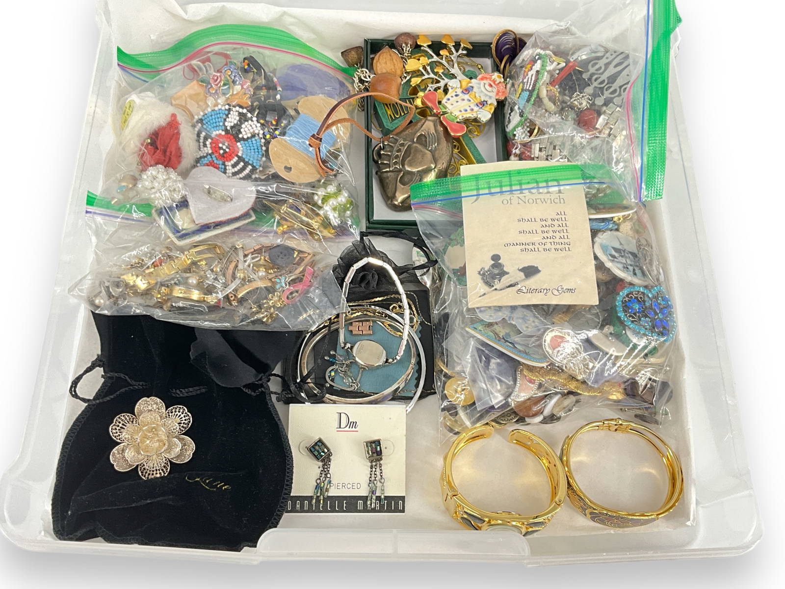 Jewelry Grabbags Auction
