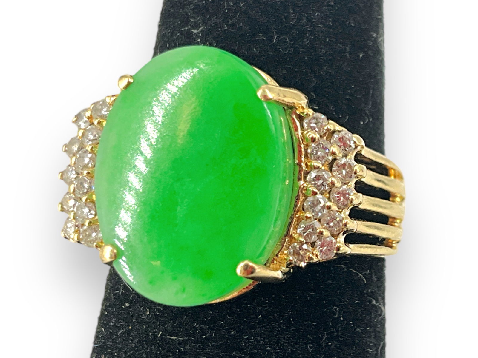 14kt Gold and Jade Ring with Diamonds (1 of 5)