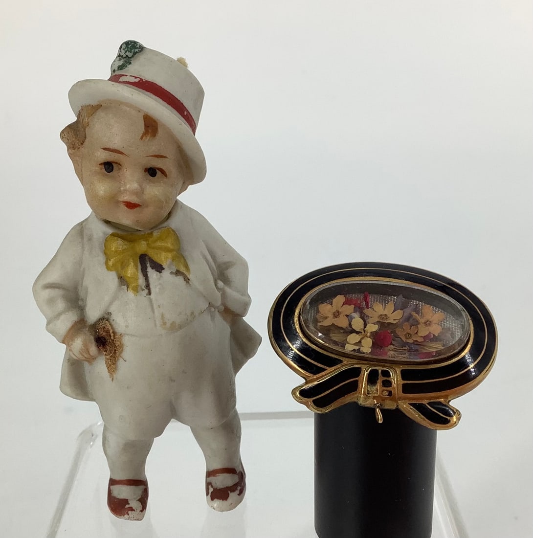 Vintage ìFlowers Under Glassî Buckle Pin and German Bisque Figurine (1 of 5)