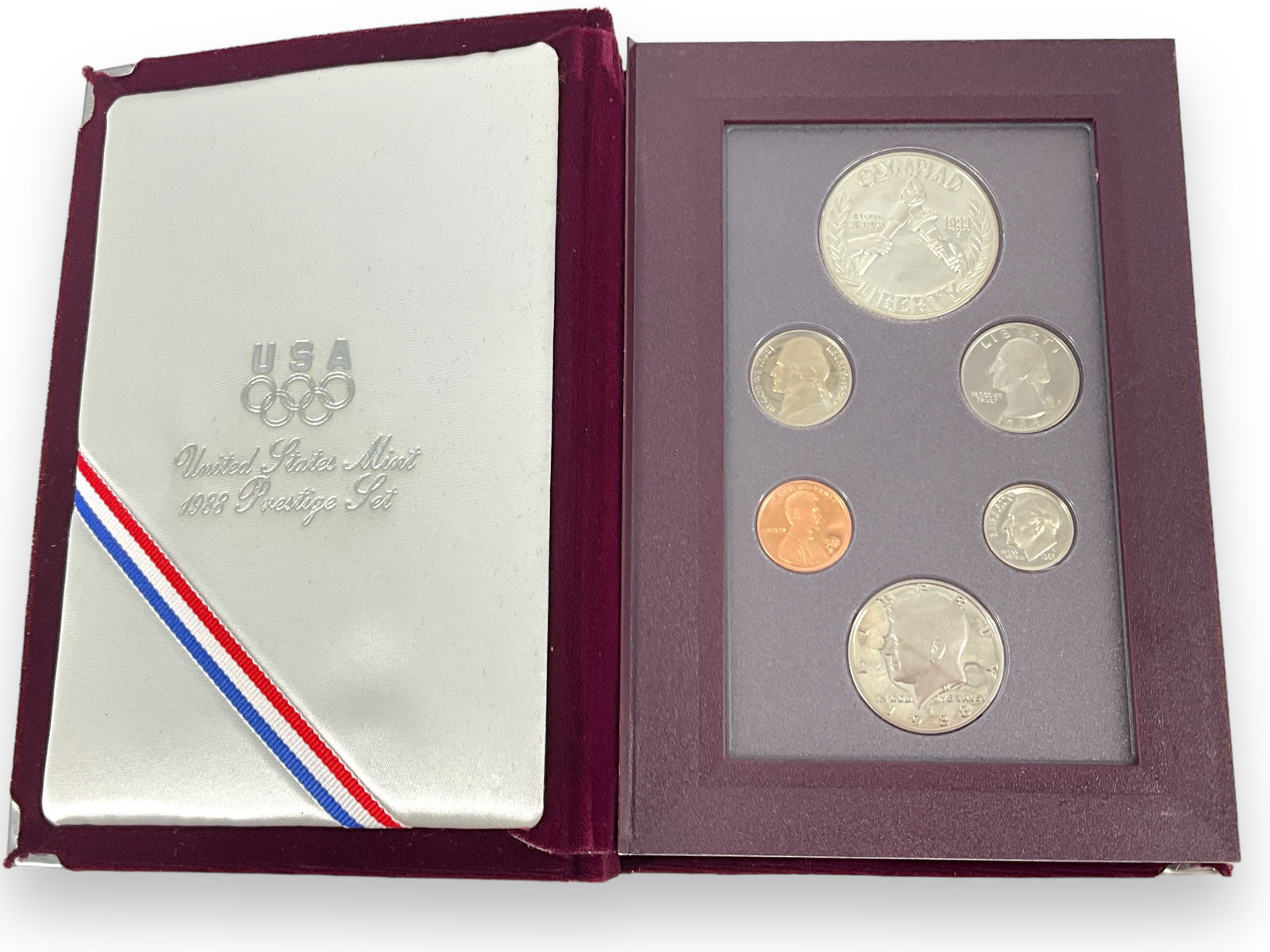 U.S. 1988 Prestige Coin Set (1 of 5)