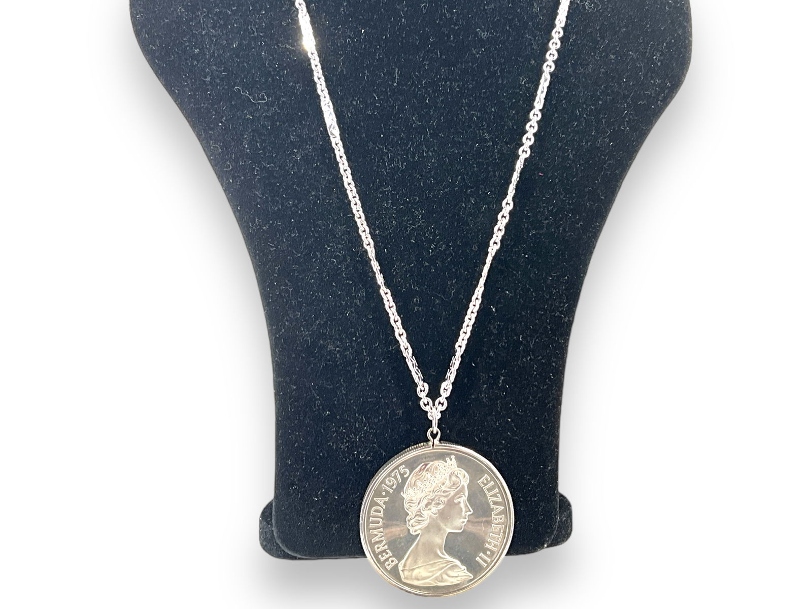 Sterling Silver 25 Dollars Bermuda 1975 Proof Coin on Silver Chain (1 of 7)