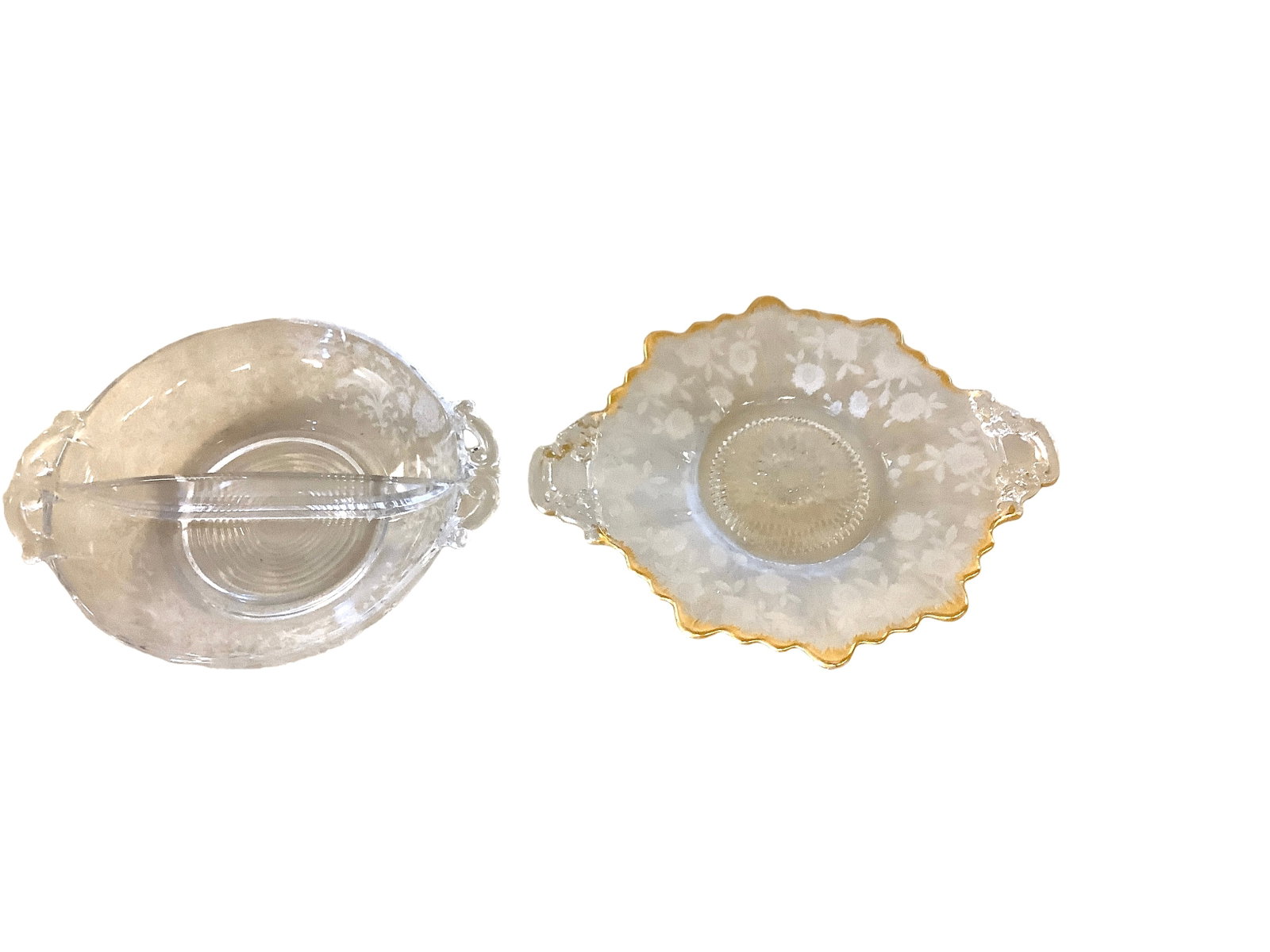 Cambridge: Cambridge Lot of 2. Includes a Tally Ho 6î two handled divided relish with Wild Flower etch and a 7î two handled cheese plate with Blossom Time etch and gold rim.