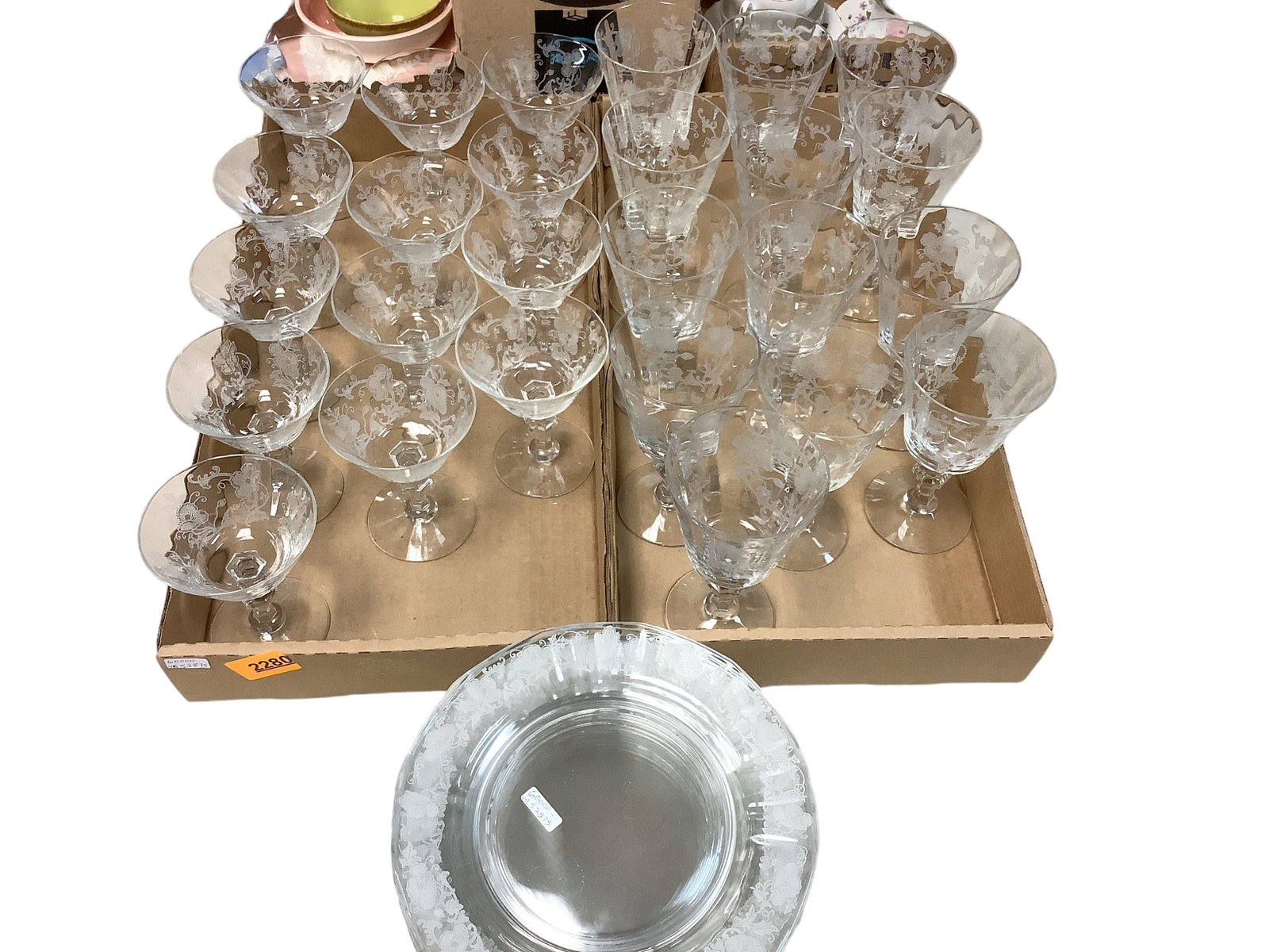 Pieces Etched Glass with Poppy Pattern: Pieces Etched Glass with Poppy Pattern Lot of 39 pieces etched glass (13) 9î plates, (13) wine water glasses stem and (13) champagne glasses.