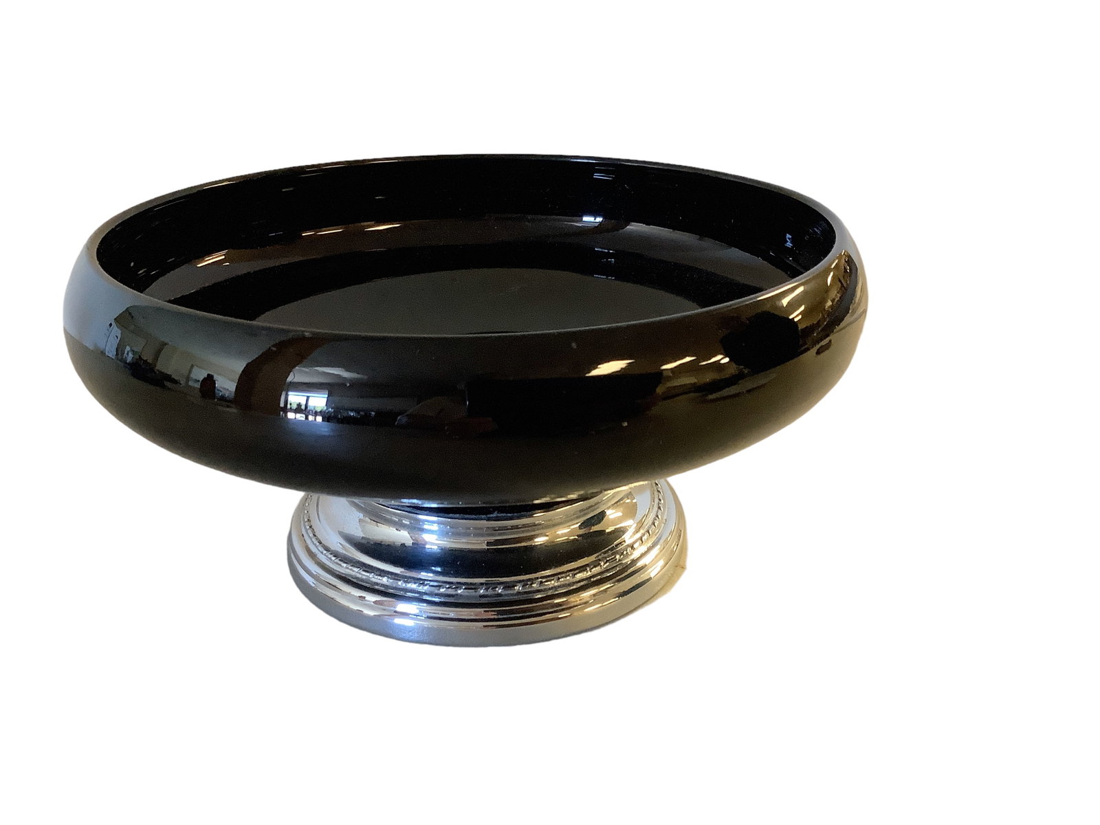 Cambridge Glass: Cambridge Glass Ebony 7 5/8î round footed bowl, marked Cambridge, on a silver type base.
