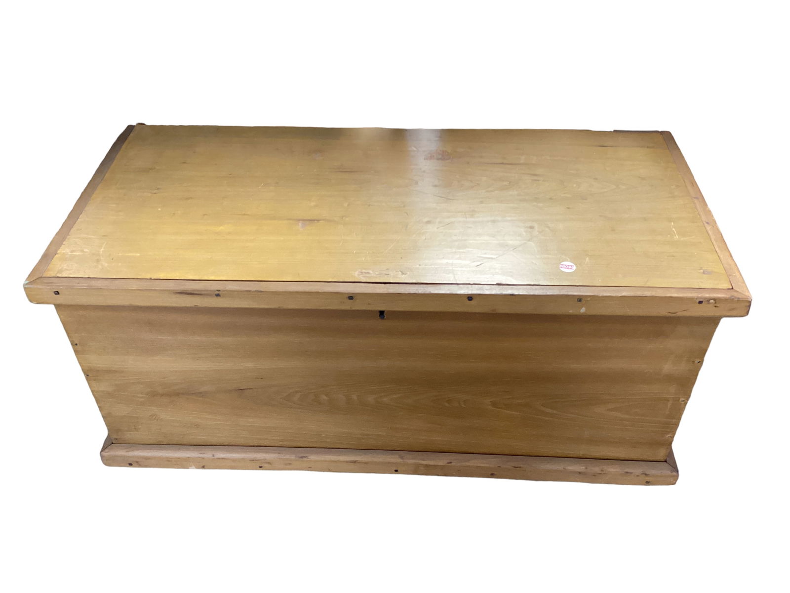 Poplar Blanket Chest with Square Head Nails: Poplar Blanket Chest with Square Head Nails It measures 45î W x 20 1/2î D x 22î H. It is on wheels. There is no key