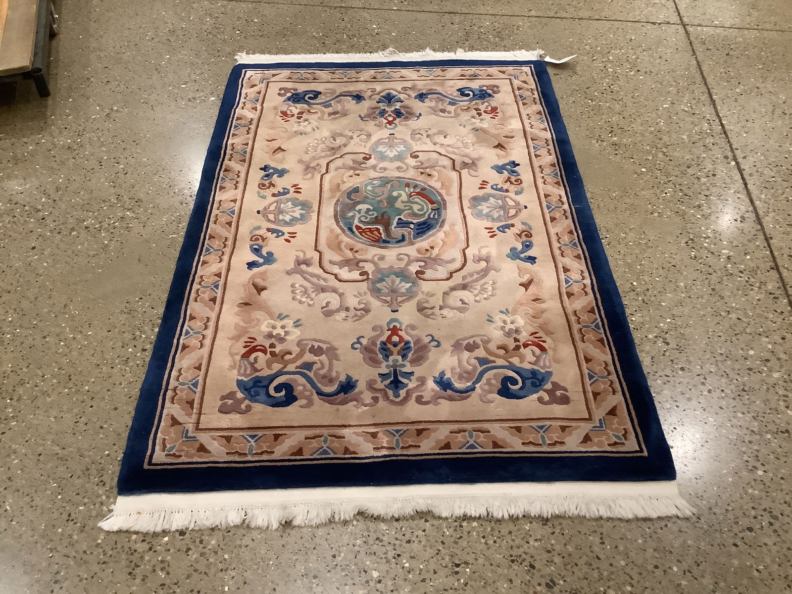 Oriental Rug - Chinese Sculpted (1 of 4)