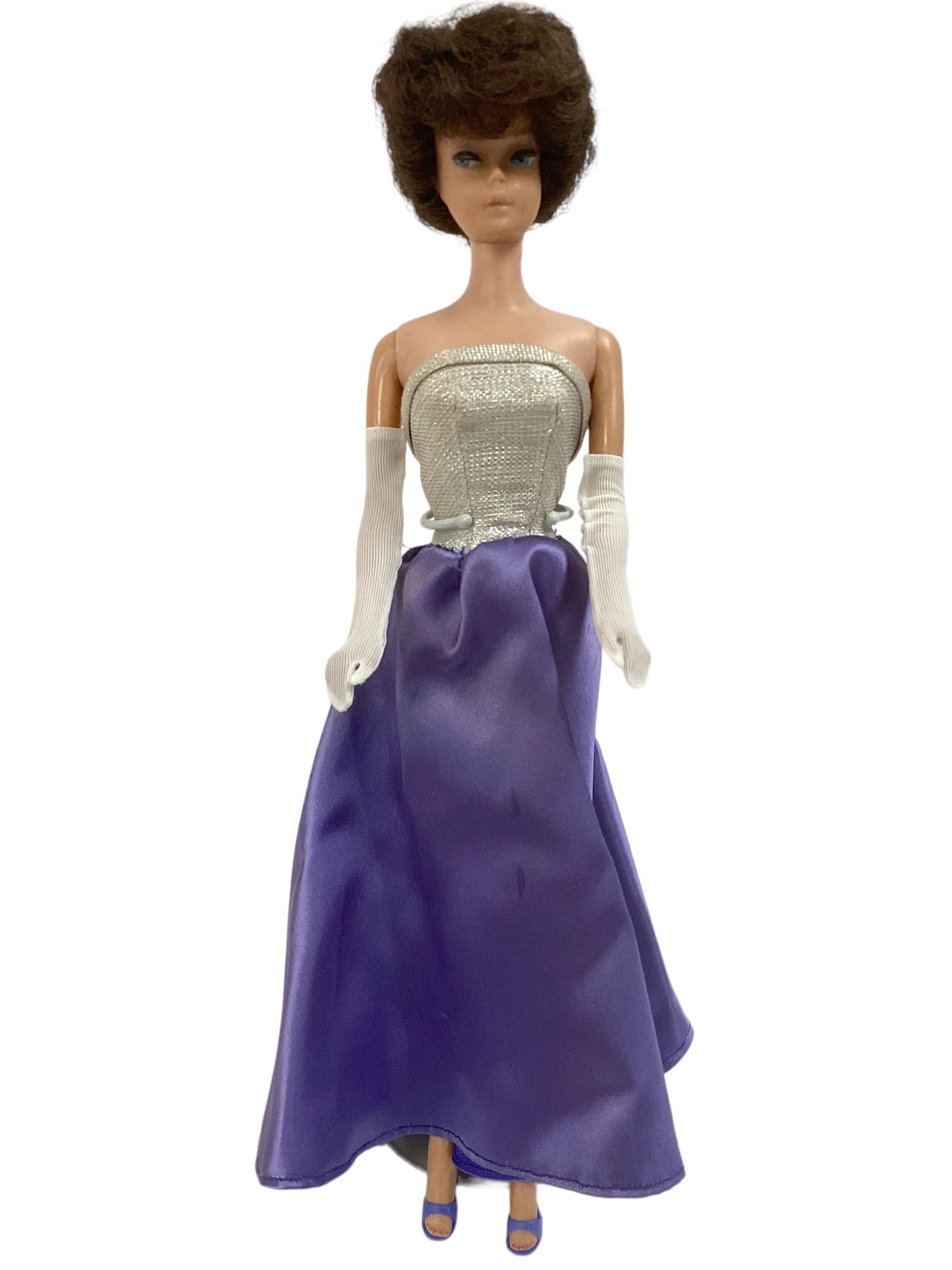 BUBBLECUT BARBIE DOLL WEARING MIDNIGHT BLUE (1 of 3)