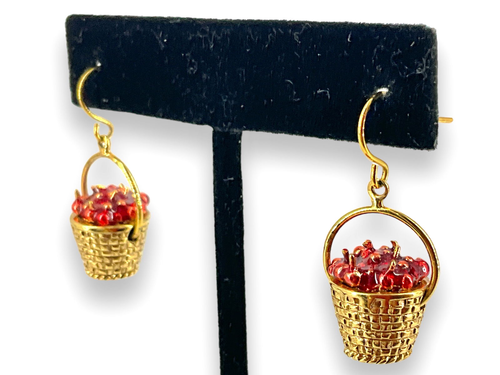 Pair of Apples in Baskets Earrings (1 of 4)