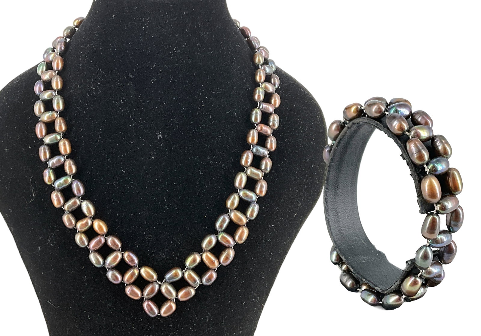 Pearl Jewelry Set: Pearl Jewelry Set 8" bracelet and 19.5" necklace, cultured pearls measuring approximately 9.5mm in length (black color), sterling silver clasps (lobster hook), approximately 17.5mm in width.