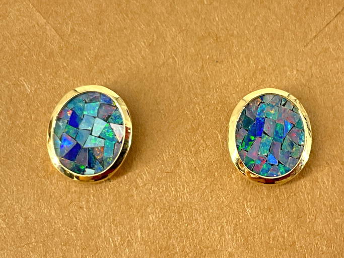 14kt Yellow Gold Earrings With Chipped Opal Inlay