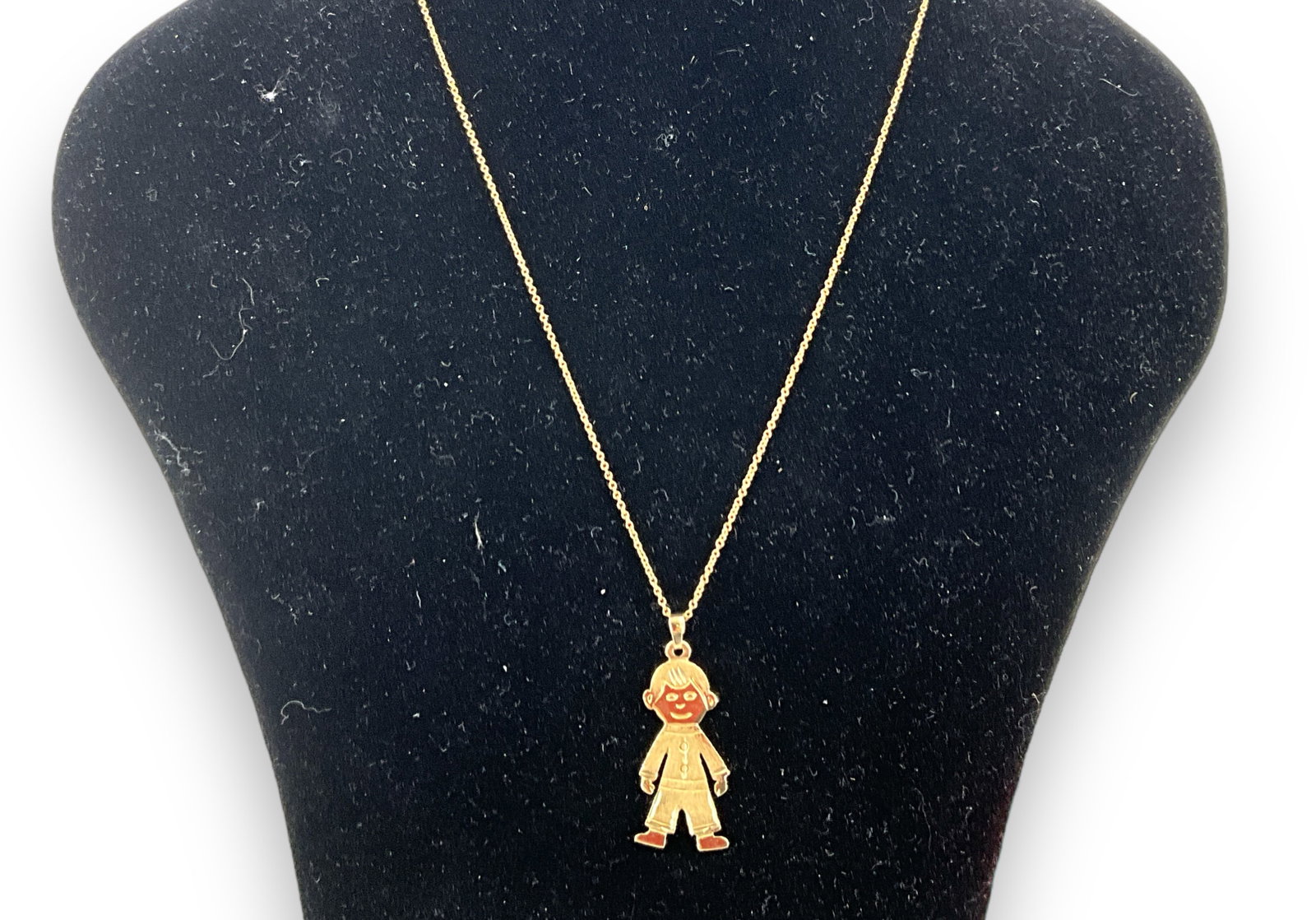 14kt Yellow Gold Necklace With Pendant: 14kt Yellow Gold Necklace With Pendant Rolo chain measuring (18î) in length containing a (1.28î) 14kt yellow gold slide pendant with a boy motif - polished and sand blasted finishes, all ele