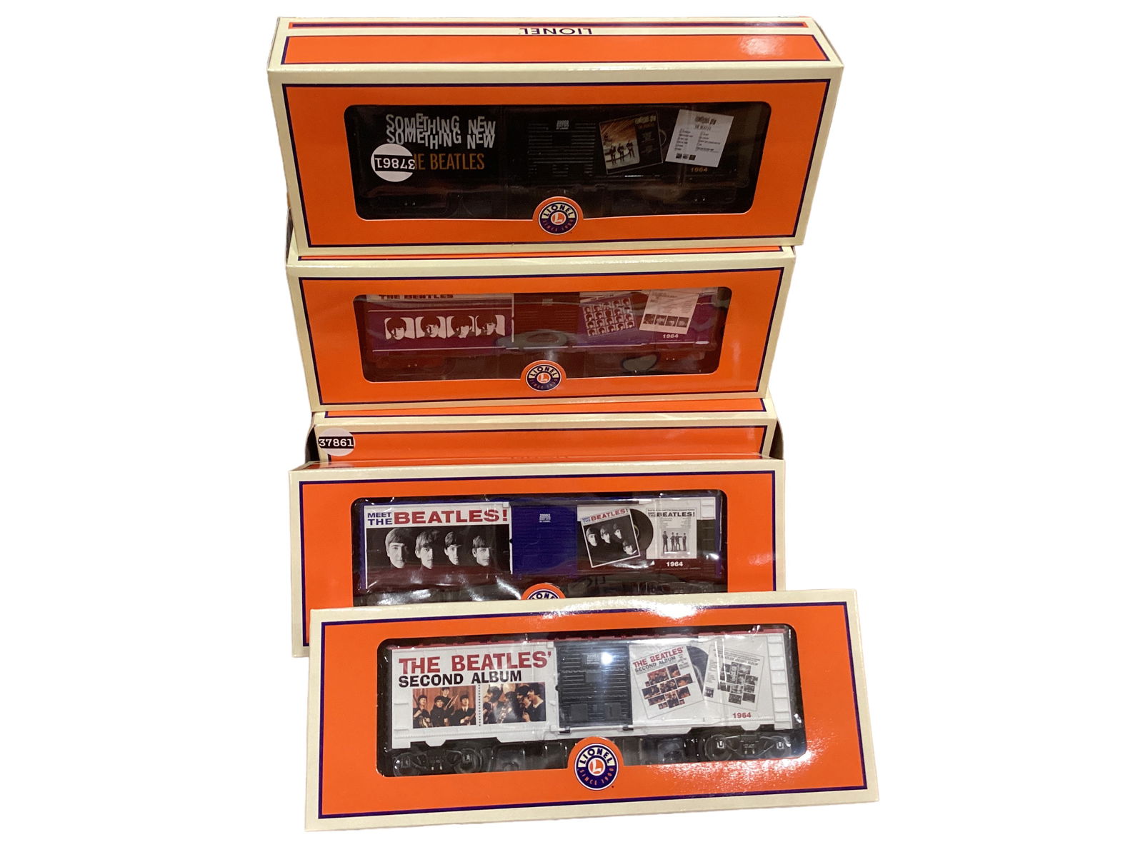 Modern Era Lionel The Beatles Boxcars Lot of (3). (1 of 4)
