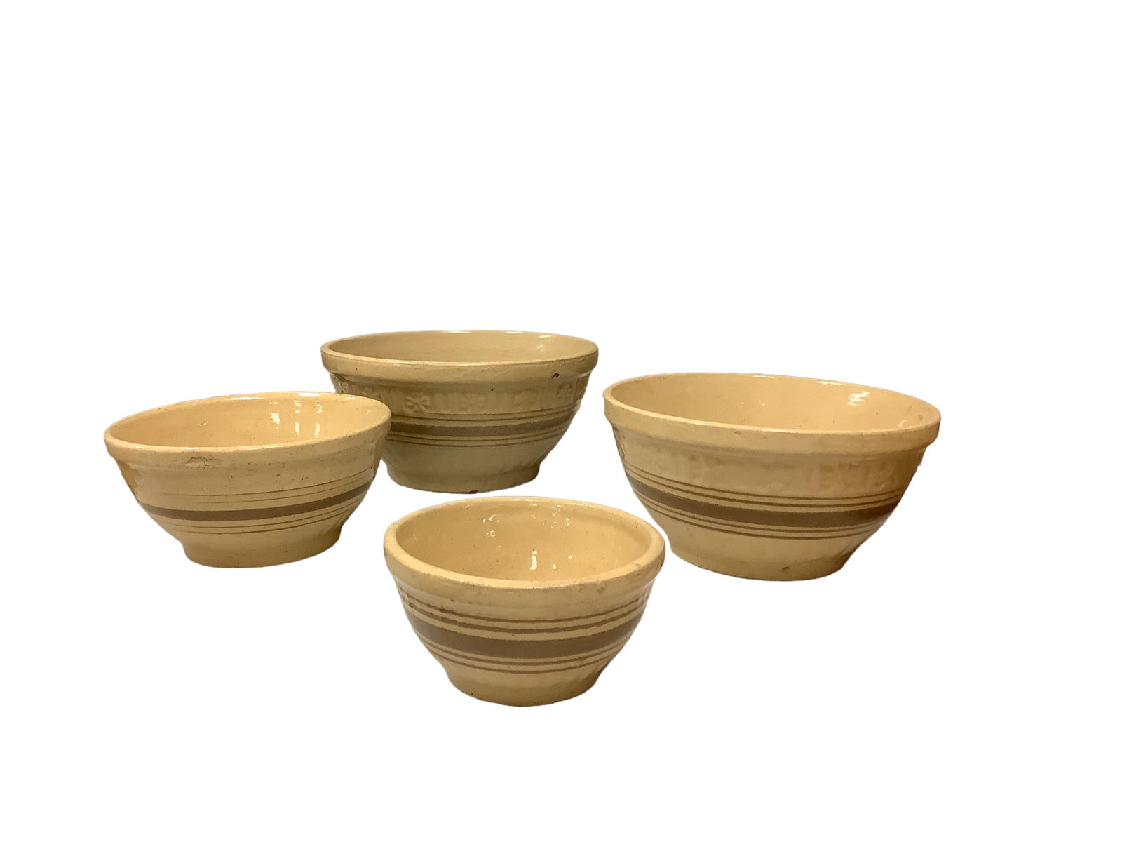 Ceramic Mixing Bowls, 4 Bowls: Ceramic Mixing Bowls, 4 Bowls Four ceramic mixing bowls. Sizes range from 5î to 9î in diameter.