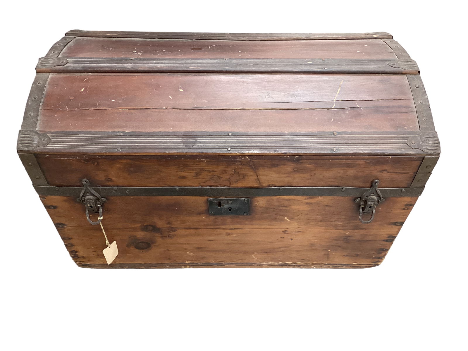 Dome Top Wood Trunk with Metal Trim (1 of 3)