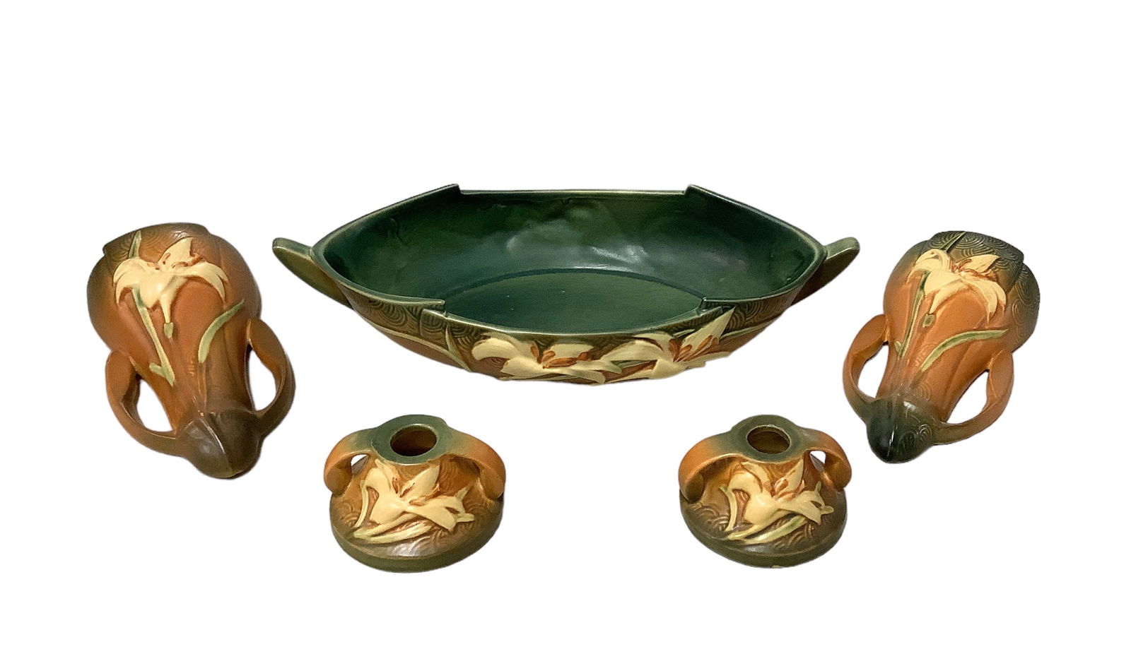 (5) Roseville Pottery (1 of 3)