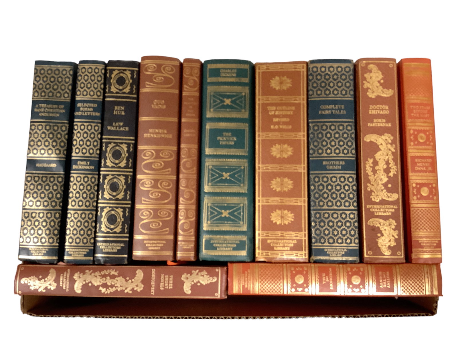 International Collectors Library Collection (1 of 1)