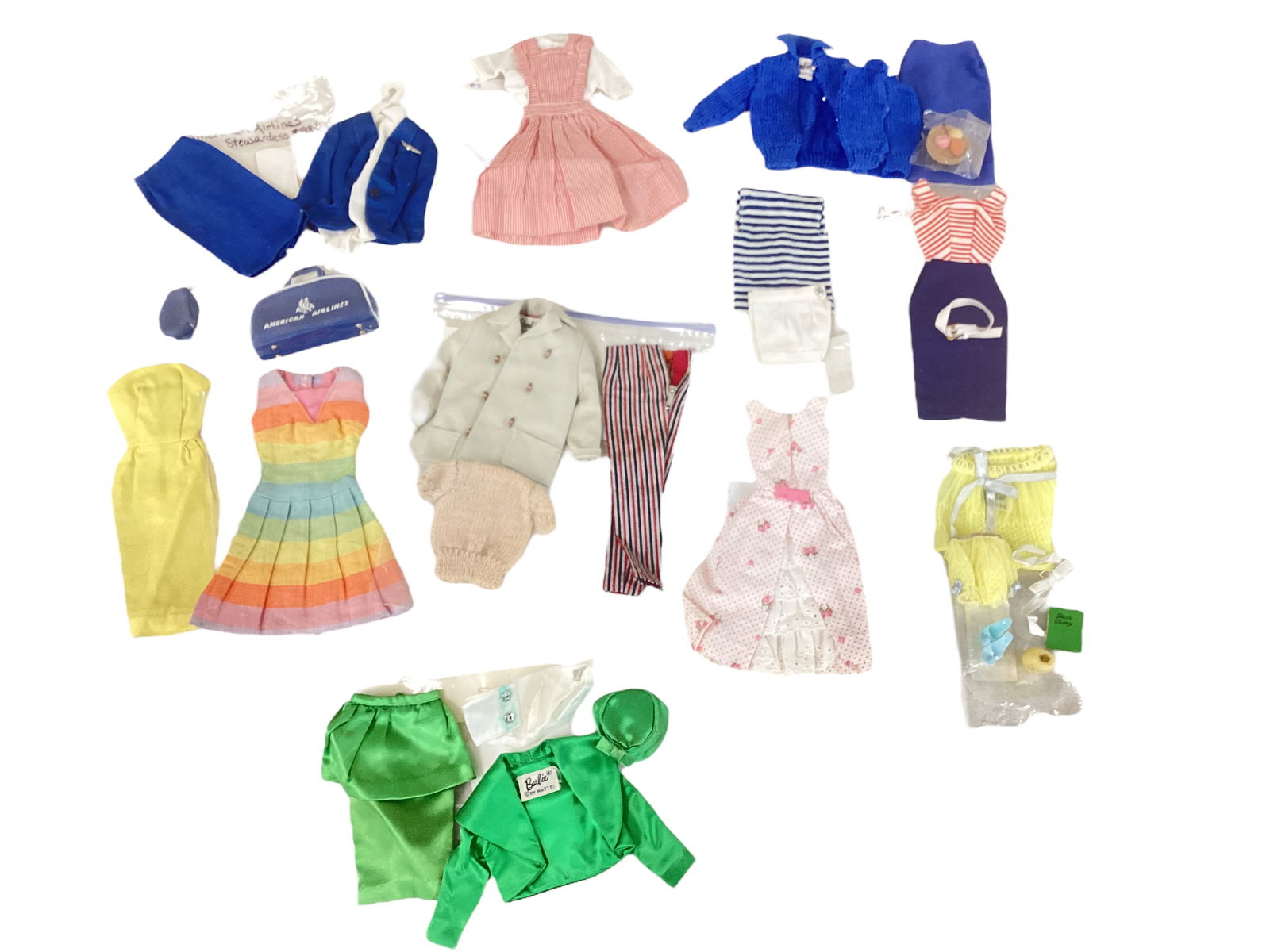 Vintage Barbie Clothes (1 of 4)