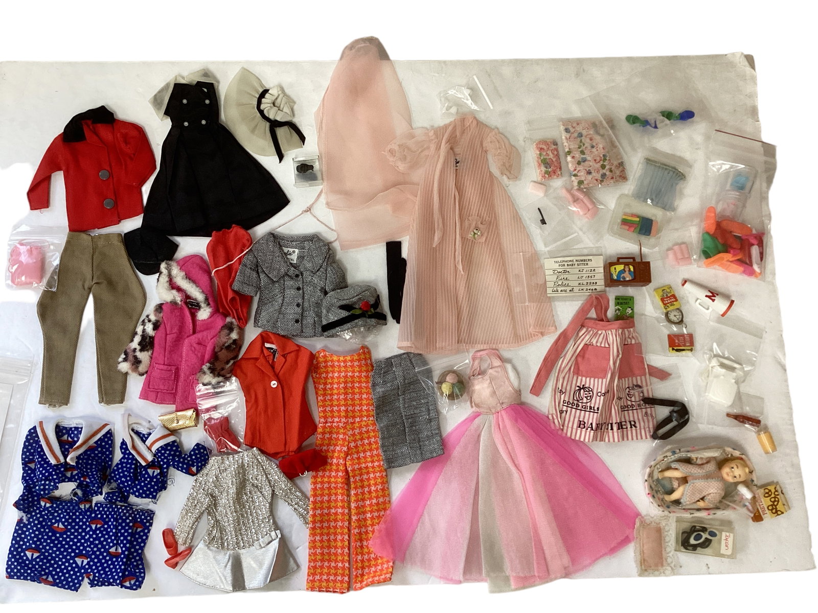 Barbie Clothing & Accessories: Barbie Clothing & Accessories Shoes could be from Korea, Japan, Taiwan,ÖÖ