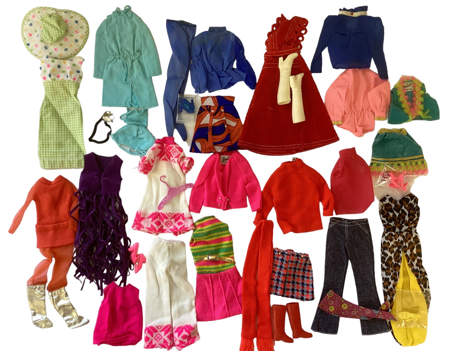 10 Incomplete Barbie Outfits, 1 American Girl (1 of 6)